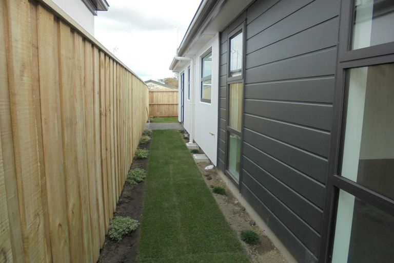 Photo of property in 37 Chrysolite Place, Belfast, Christchurch, 8051