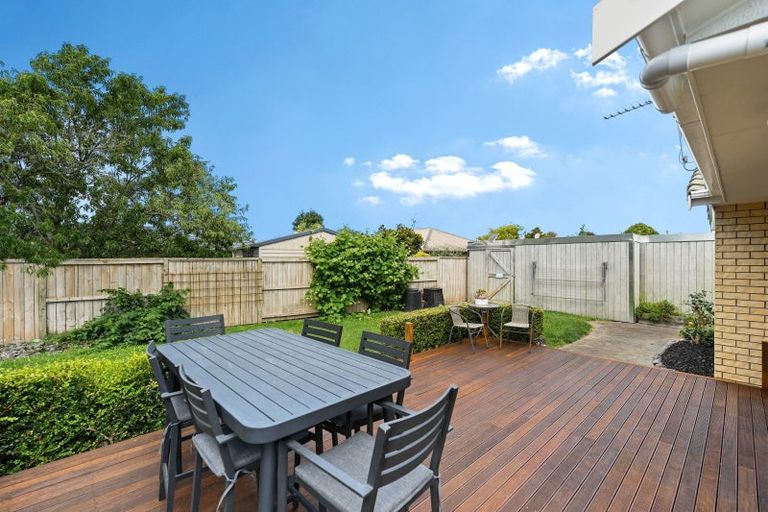 Photo of property in 43 Diomede Glade, Flagstaff, Hamilton, 3210