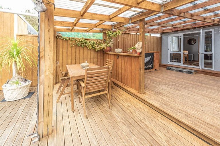 Photo of property in 8 Harris Place, Gonville, Whanganui, 4501