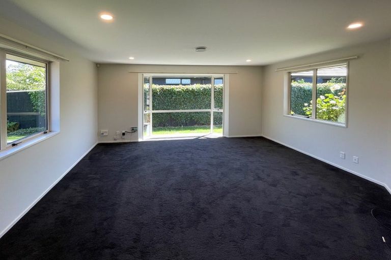 Photo of property in 2/47 Nottingham Avenue, Halswell, Christchurch, 8025