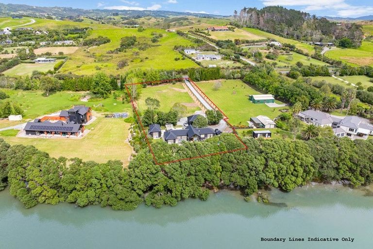Photo of property in 615 Cove Road, Waipu, 0582