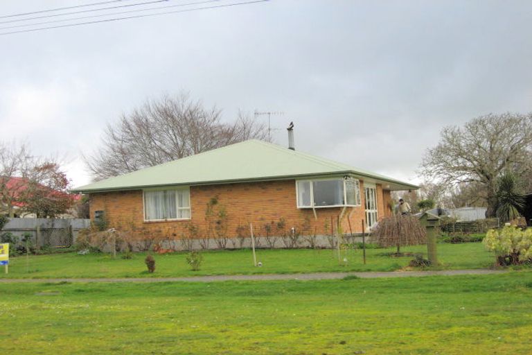 Photo of property in 17 Alma Street, Wyndham, 9831