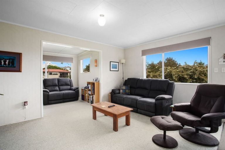 Photo of property in 7 Claydon Place, Ohope, 3121