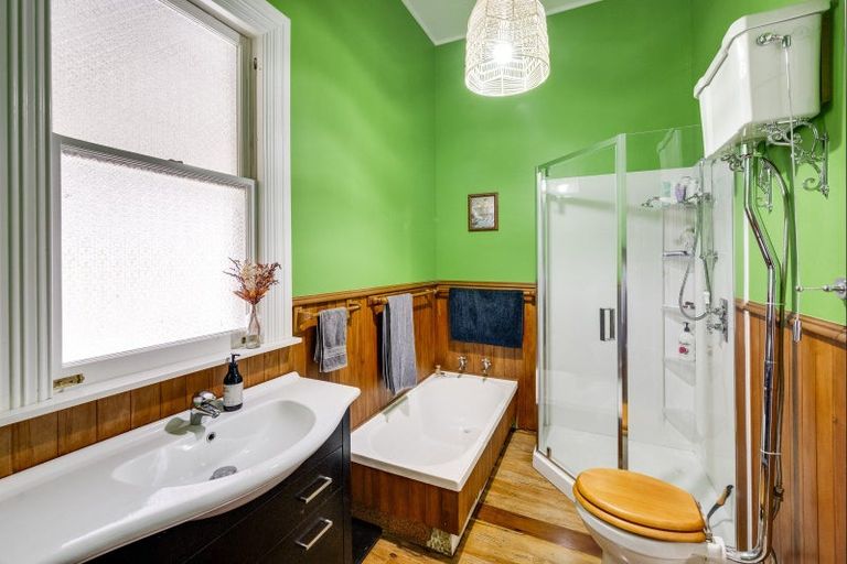 Photo of property in 972 Kahuranaki Road, Kahuranaki, Havelock North, 4295