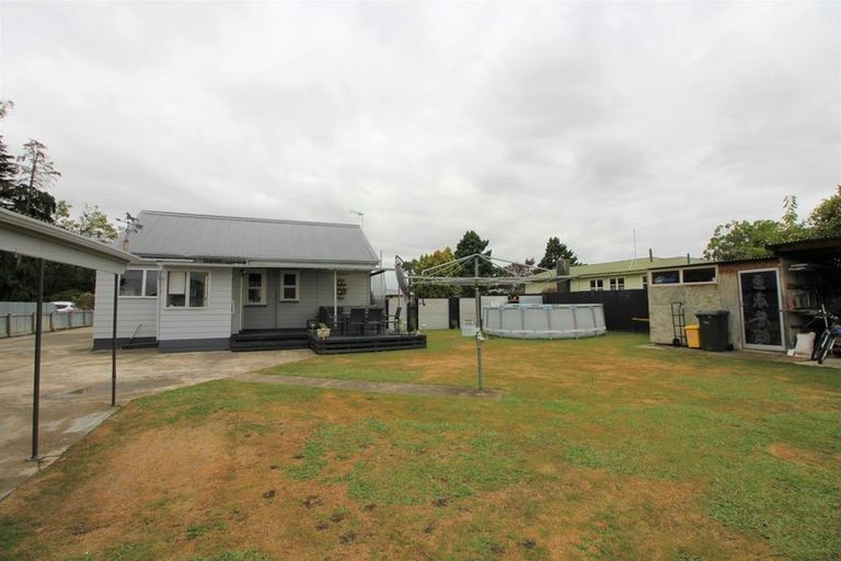 Photo of property in 13 Windsor Street, Dannevirke, 4930