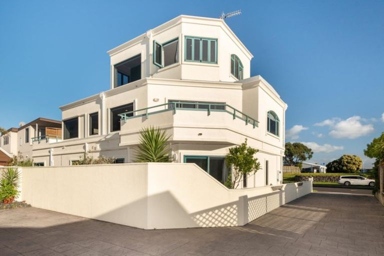 Photo of property in 26a Sunbrae Grove, Mount Maunganui, 3116