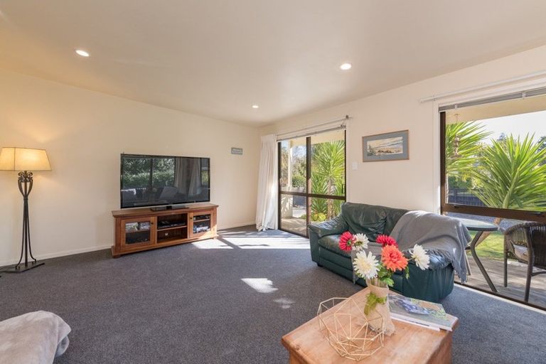 Photo of property in 15 Martin Street, Monaco, Nelson, 7011