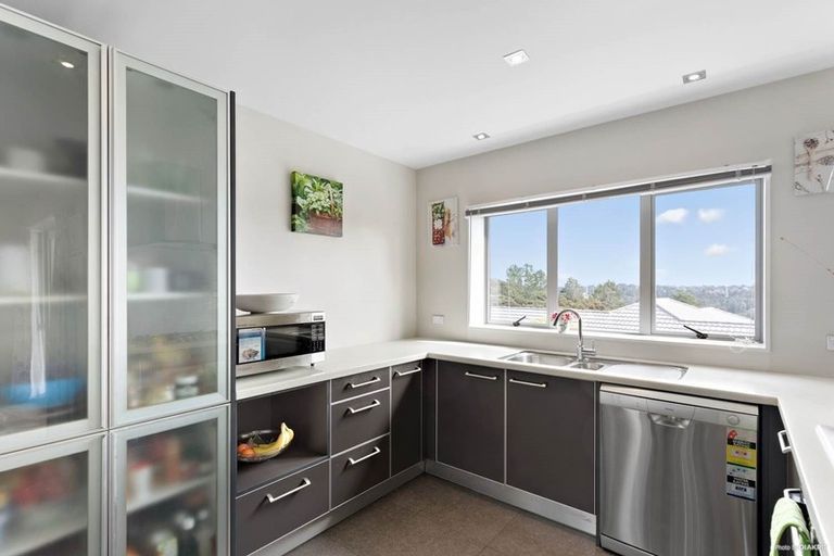 Photo of property in The Rise, 10/11 Hatfield Place, Albany Heights, Auckland, 0632
