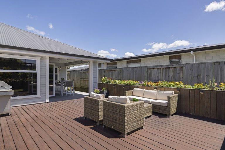 Photo of property in 19 Puhirake Crescent, Pyes Pa, Tauranga, 3112
