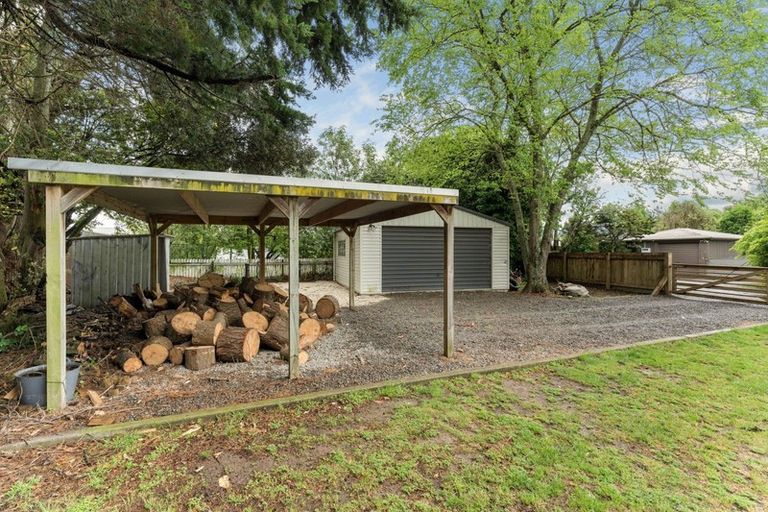 Photo of property in 19 Hewitts Road, Linton, Palmerston North, 4472