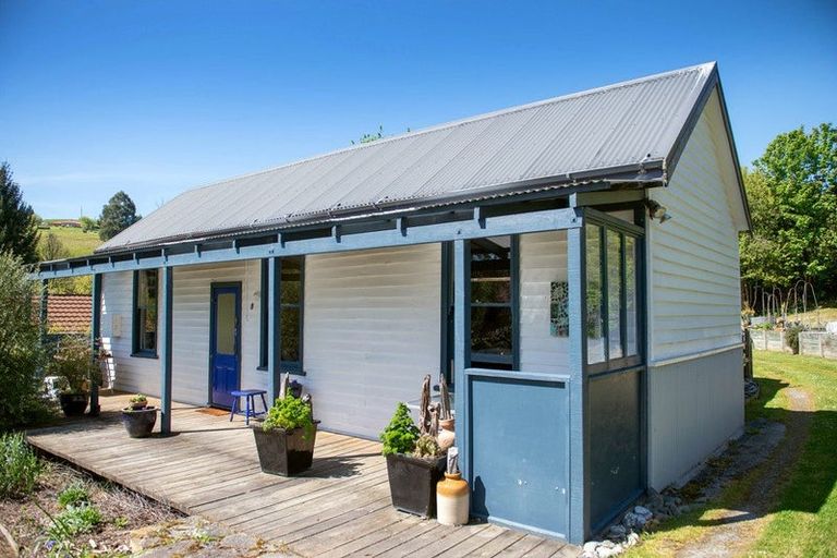 Photo of property in 8 Lismore Street, Lawrence, 9532