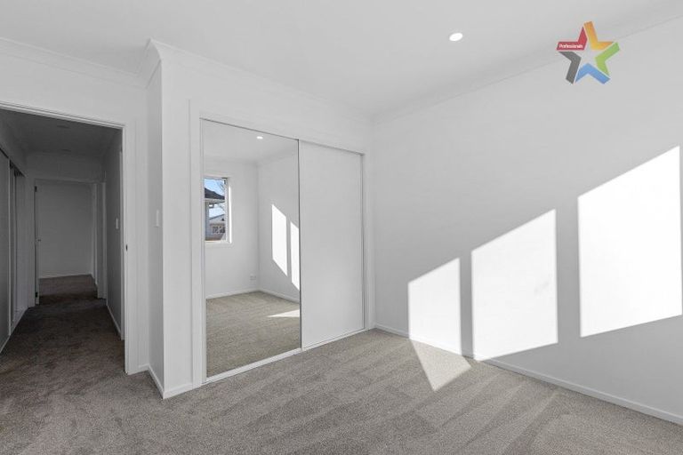 Photo of property in 2c Mayo Grove, Naenae, Lower Hutt, 5011