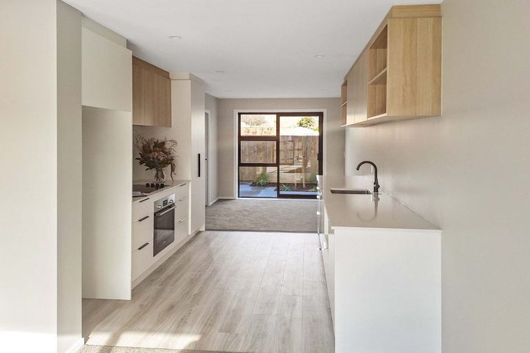 Photo of property in 52 Milne Crescent, Taita, Lower Hutt, 5011