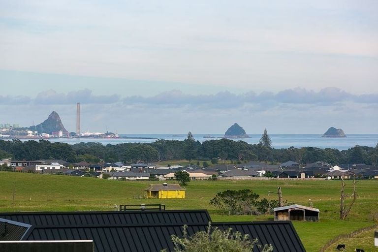 Photo of property in 3 Sunset Street, Bell Block, New Plymouth, 4312