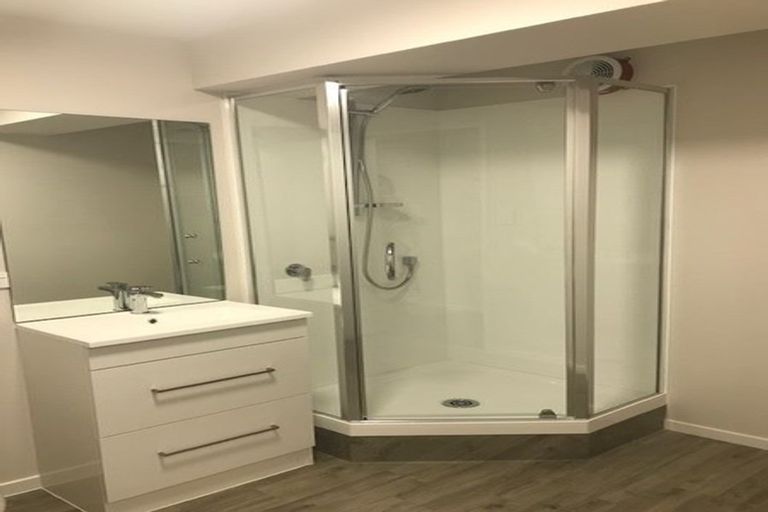 Photo of property in 2/8 Patons Road, Howick, Auckland, 2014