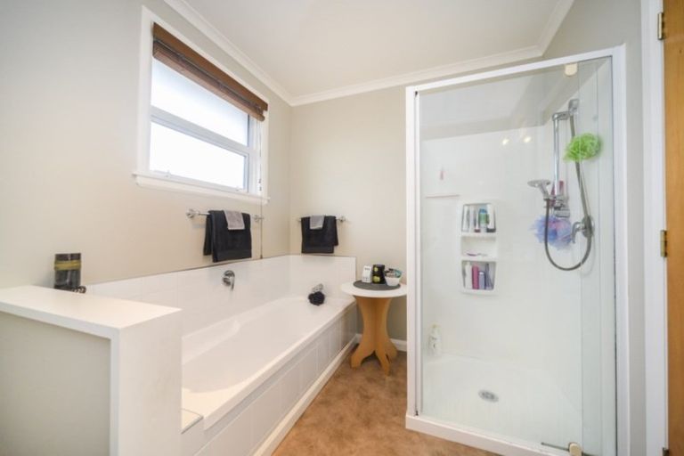 Photo of property in 123 Maxwells Line, Awapuni, Palmerston North, 4412