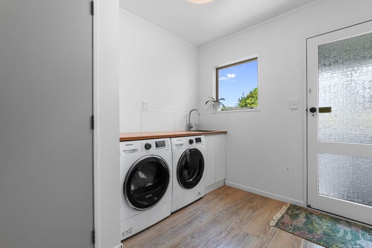 Photo of property in 115 Hinewa Road, Otumoetai, Tauranga, 3110