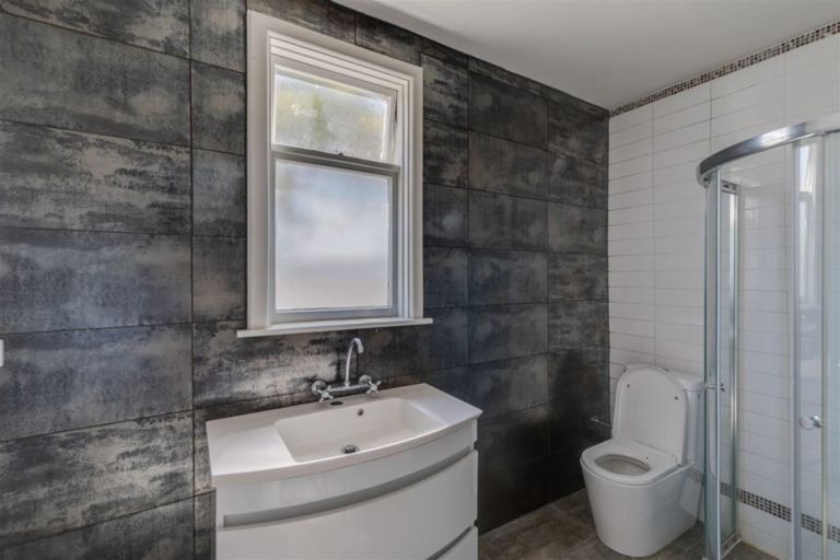 Photo of property in 35 Harrow Street, Phillipstown, Christchurch, 8011