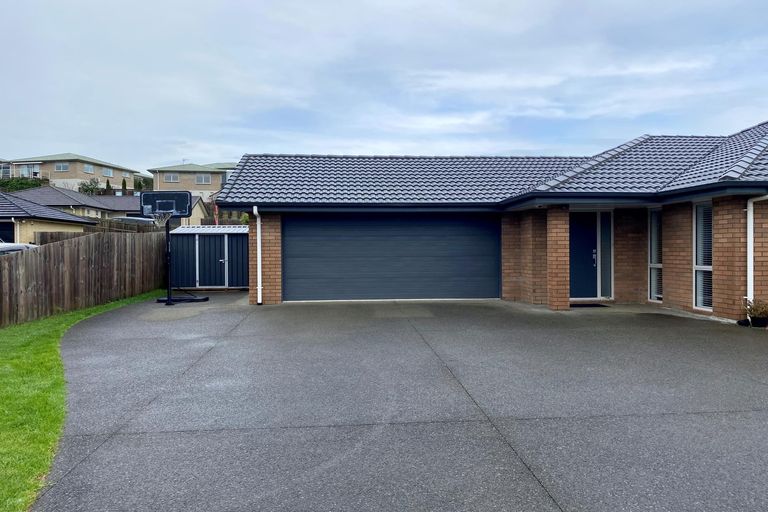 Photo of property in 16 Martindale Lane, Tuakau, 2121