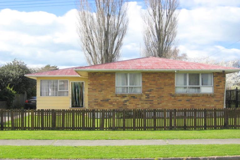 Photo of property in 8 Rata Avenue, Edgecumbe, 3120
