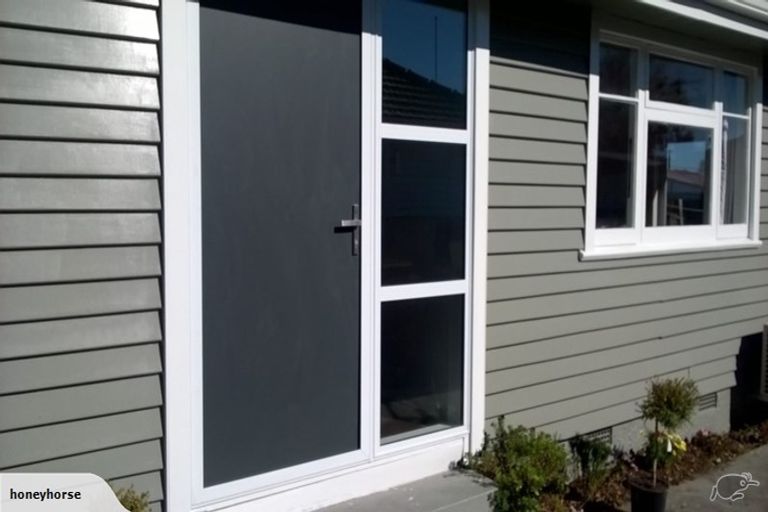 Photo of property in 145 Wainoni Road, Avondale, Christchurch, 8061