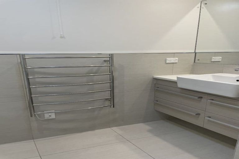 Photo of property in 20 Kamana Road, Flat Bush, Auckland, 2019