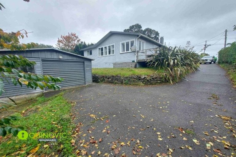 Photo of property in 42 Station Road, Te Kamo, Whangarei, 0112