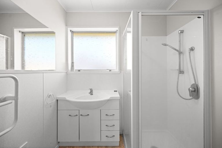 Photo of property in 22 Howden Road, Fairfield, Hamilton, 3214