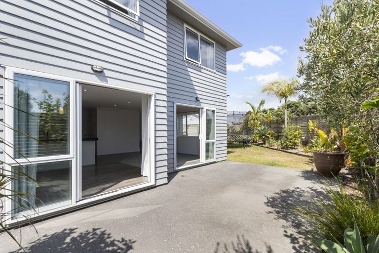 Photo of property in 45 Maylee Crescent, Gulf Harbour, Whangaparaoa, 0930