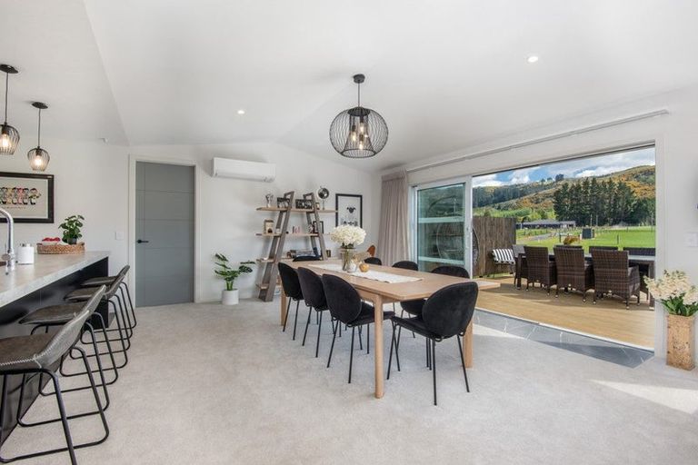 Photo of property in 165 Tirohanga Road, North Taieri, Mosgiel, 9092