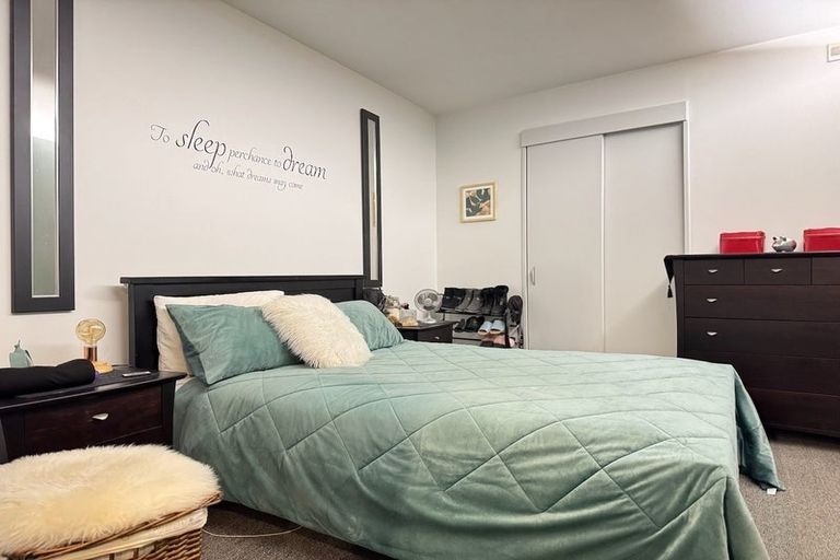 Photo of property in Gerondis Bldg Apartments, 102/60 Willis Street, Wellington Central, Wellington, 6011