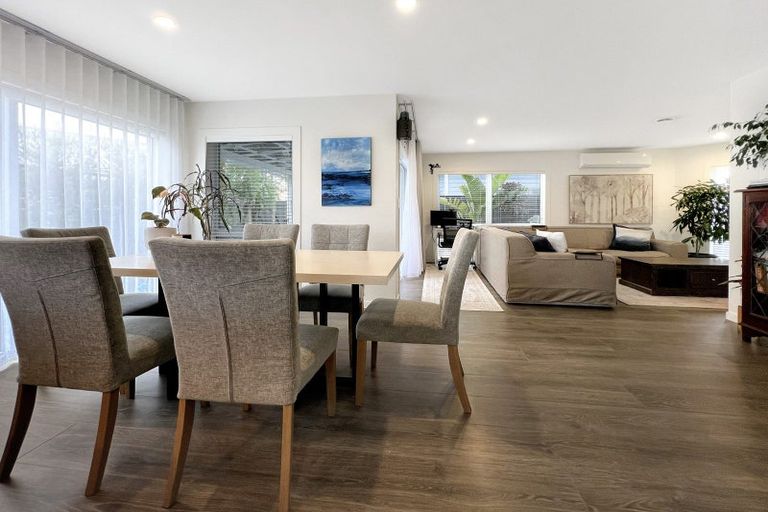 Photo of property in 51a Gills Road, Bucklands Beach, Auckland, 2014