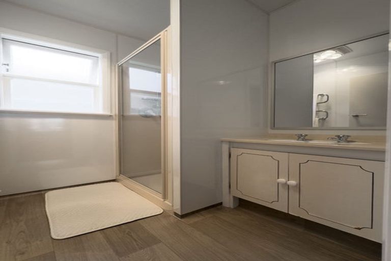 Photo of property in 63 Wood Street, Wainuiomata, Lower Hutt, 5014