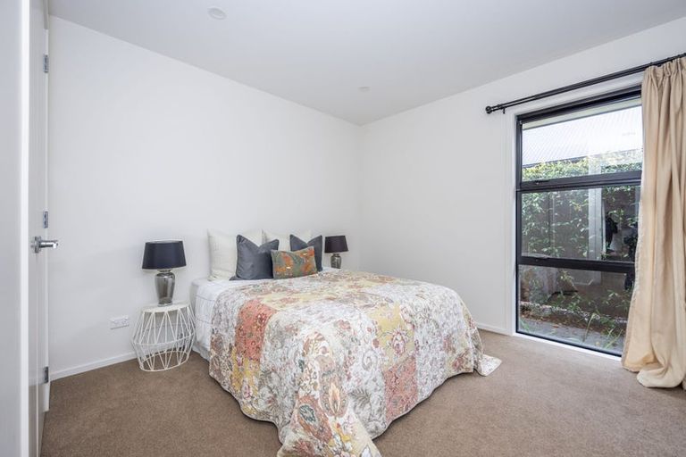 Photo of property in 12 Kentwood Place, Flagstaff, Hamilton, 3210