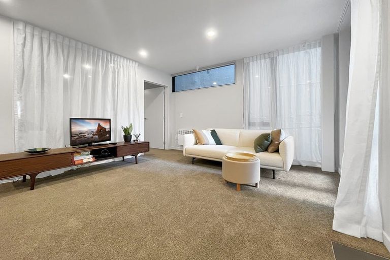 Photo of property in 201/212 Willis Street, Te Aro, Wellington, 6011