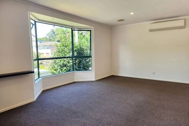 Photo of property in 51b Clayburn Road, Glen Eden, Auckland, 0602