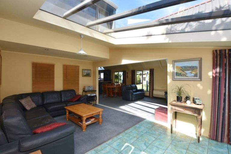 Photo of property in 83 Marama Avenue South, Otatara, Invercargill, 9879