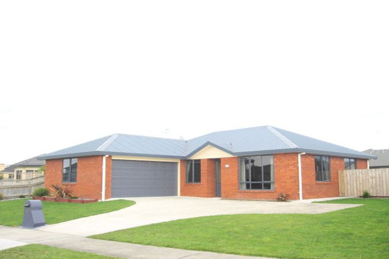 Photo of property in 3 Saxon Woods Drive, Rototuna North, Hamilton, 3210