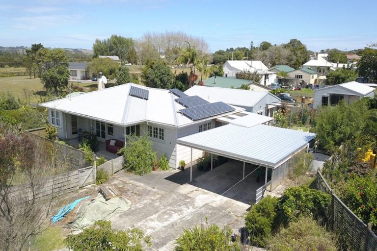 Photo of property in 16 Clean Street, Te Kopuru, 0391