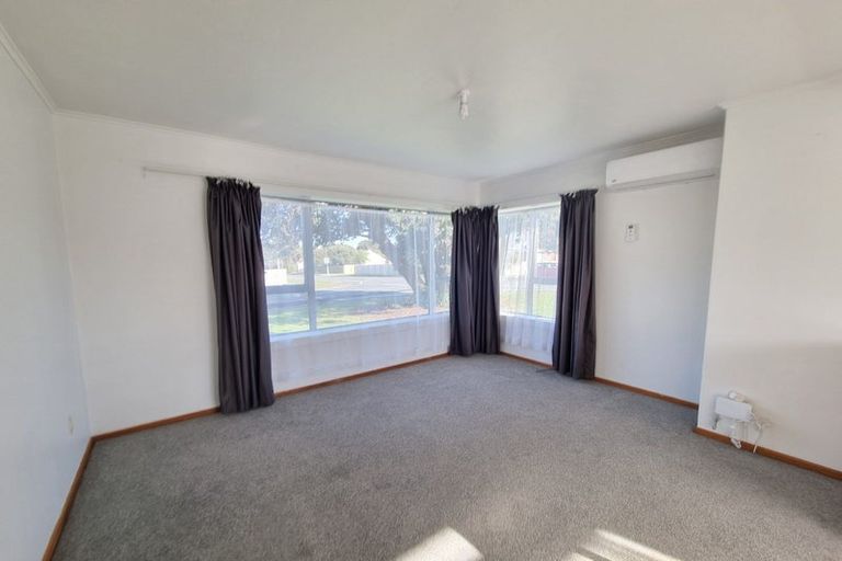 Photo of property in 1 Mana Avenue, Titahi Bay, Porirua, 5022