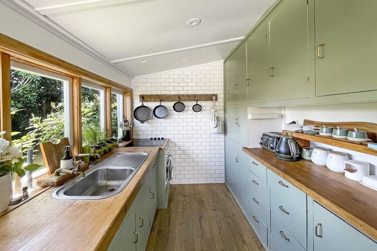 Photo of property in 109 Shakespeare Street, Leamington, Cambridge, 3432