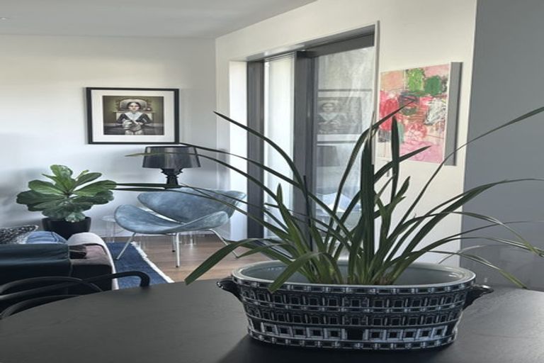 Photo of property in 1/50 Friend Street, Karori, Wellington, 6012