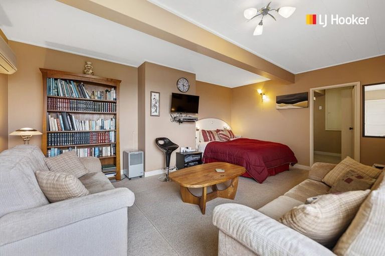 Photo of property in 52 Preston Crescent, Belleknowes, Dunedin, 9011