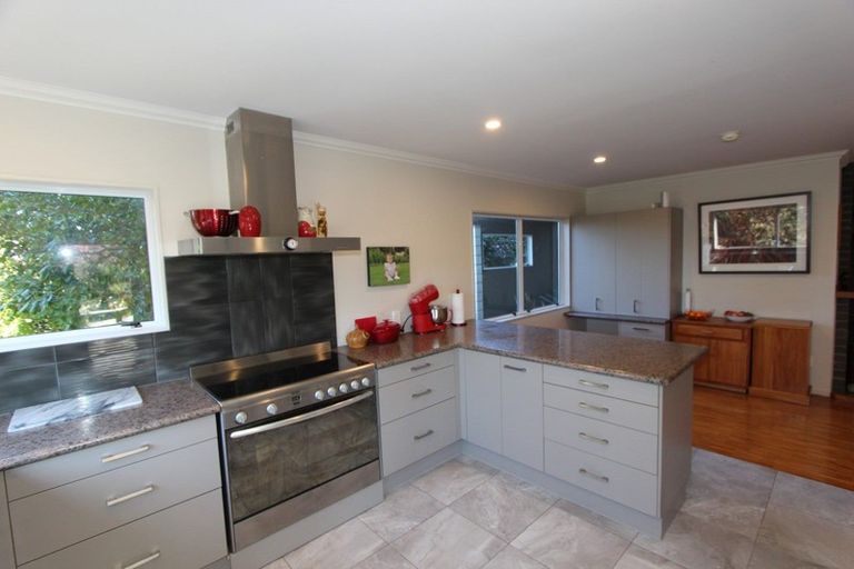Photo of property in 130 Sydney Terrace, Takapau, 4203