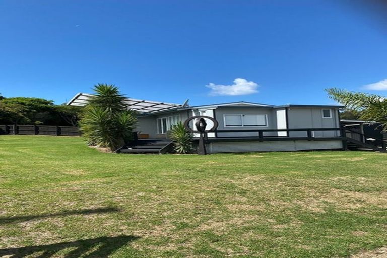 Photo of property in 1989 Cove Road, Mangawhai, Kaiwaka, 0573