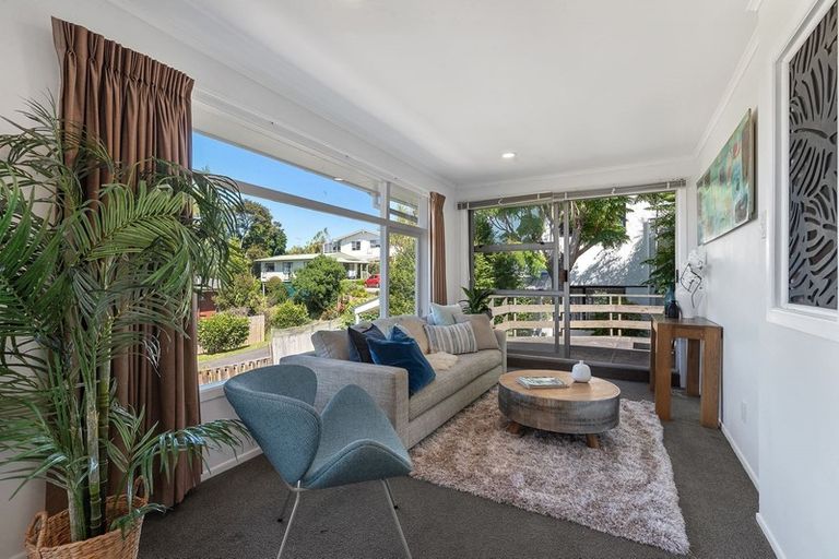 Photo of property in 1/117 Monarch Avenue, Hillcrest, Auckland, 0627