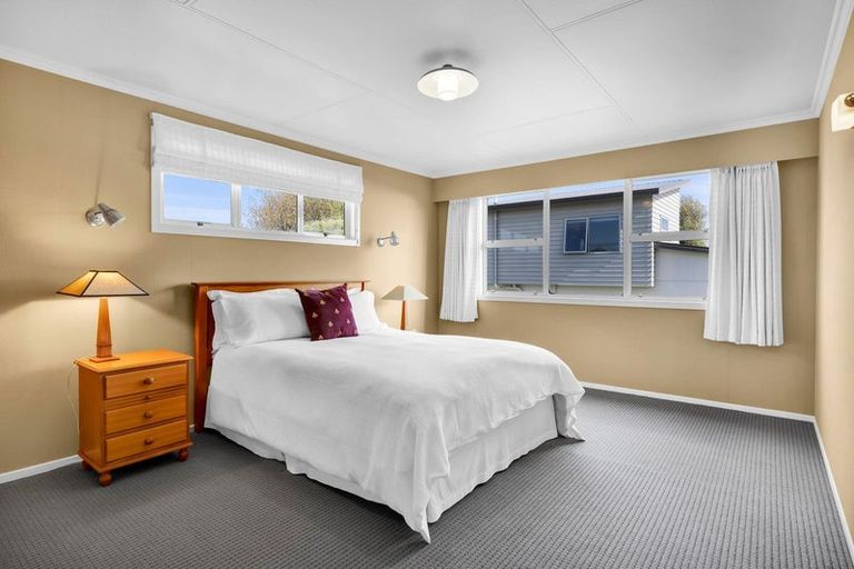 Photo of property in 27 Cameron Street, Hawera, 4610