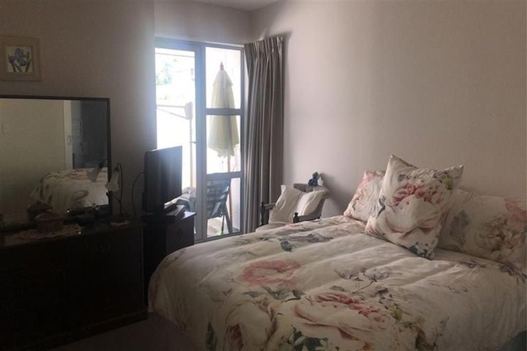 Photo of property in 11e Clarence Street South, Addington, Christchurch, 8024