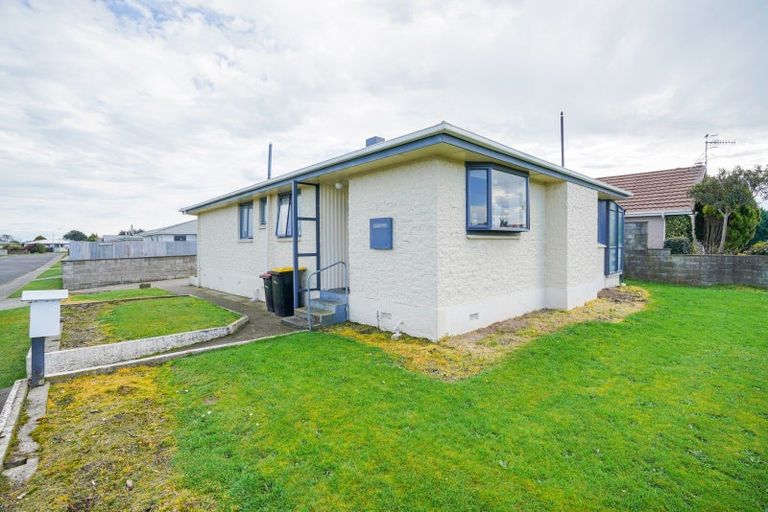 Photo of property in 48 Lothian Crescent, Strathern, Invercargill, 9812