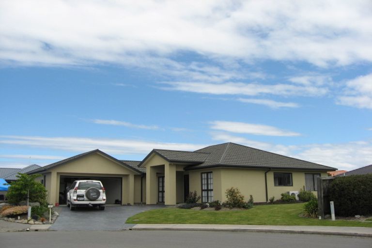 Photo of property in 14 Chamberlain Lane, Rangiora, 7400